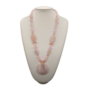 Colar com Pedras Naturais Quartzo Rosa