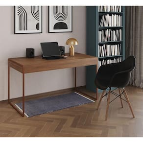 Escrivaninha Home Office Estilo Industrial Malta Amêndoa 137x53cm Base Cobre com 1 Poltrona Preta Ea