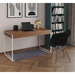 Escrivaninha Home Office Estilo Industrial Malta Amêndoa 137x53cm Ferro Branco com 1 Poltrona Preta