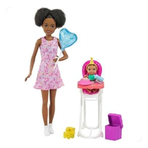 Boneca Barbie Negra Skipper Babysitters Com Acessórios Mattel GRP41