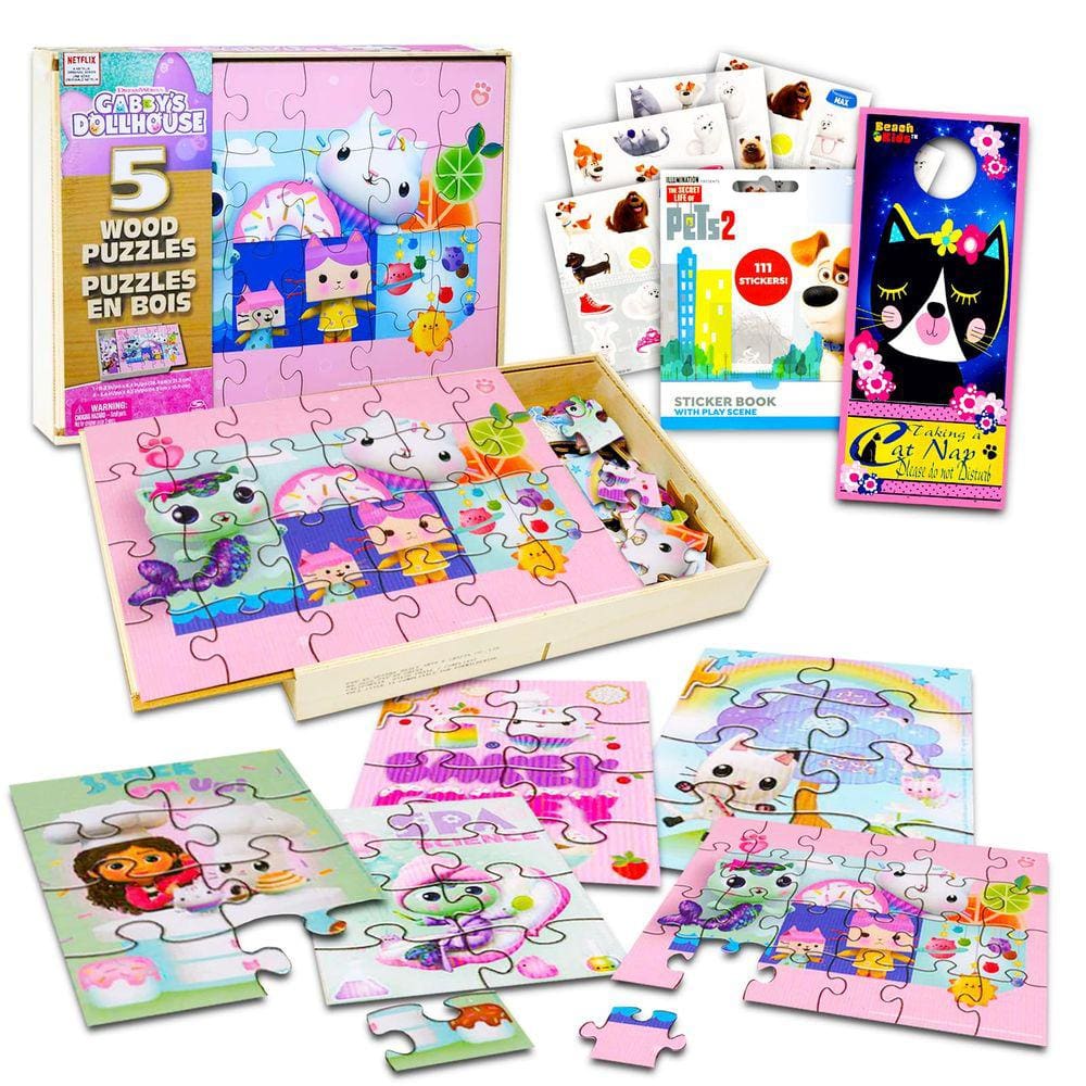 Pacote de quebra-cabeça de madeira Gabby`s Dollhouse com adesivos para meninas