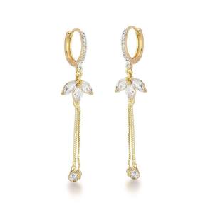 Brinco Argola Com 3 Zircônios E Franja Banhada A Ouro 18k