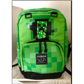 Mochila escolar infantil prática de poliéster 33x23x45cm
