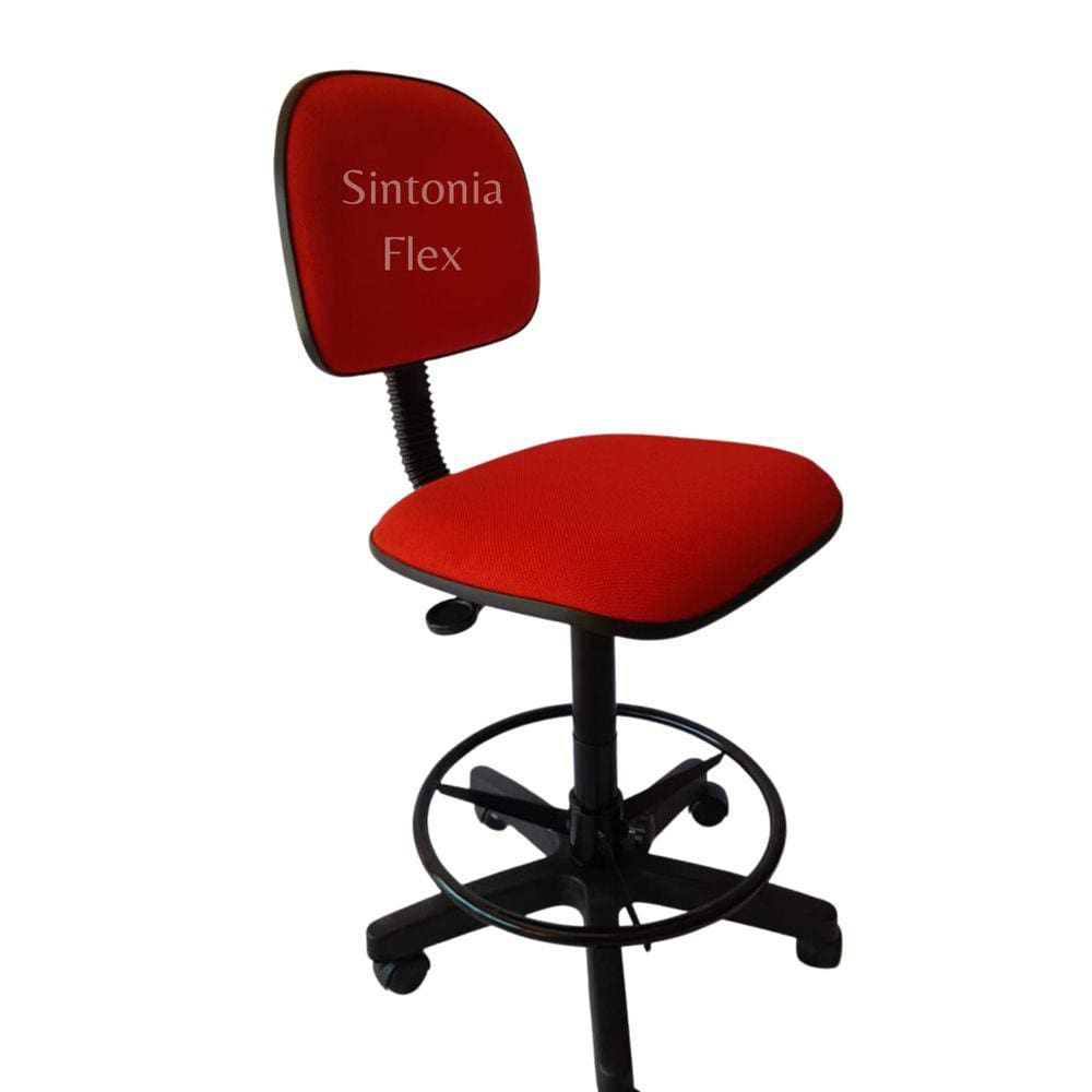 Cadeira caixa alta  com aro e com rodízio tecido vermelho