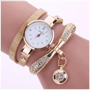 Relógio feminino de luxo personalizado com incrustações e pulseira