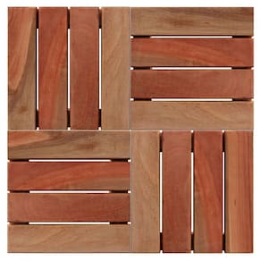 Deck em Placa de Madeira Modular Base Madeira 30x30cm Madersilva Natural