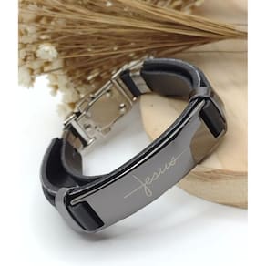 Pulseira Bracelete Masculino Feminino Couro Sintético Ajustável Aço Inox Manuscrito Jesus Religiosa Dourado Preto