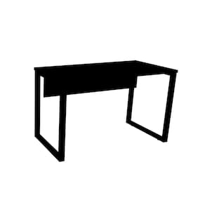 Mesa de Escritório Pé Tubular PE25 em MDP 90 x 60 cm Preta com Base Preta