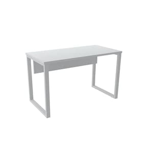Mesa de Escritório Pé Tubular PE25 em MDP 134 x 60 cm Branca com Base Branca