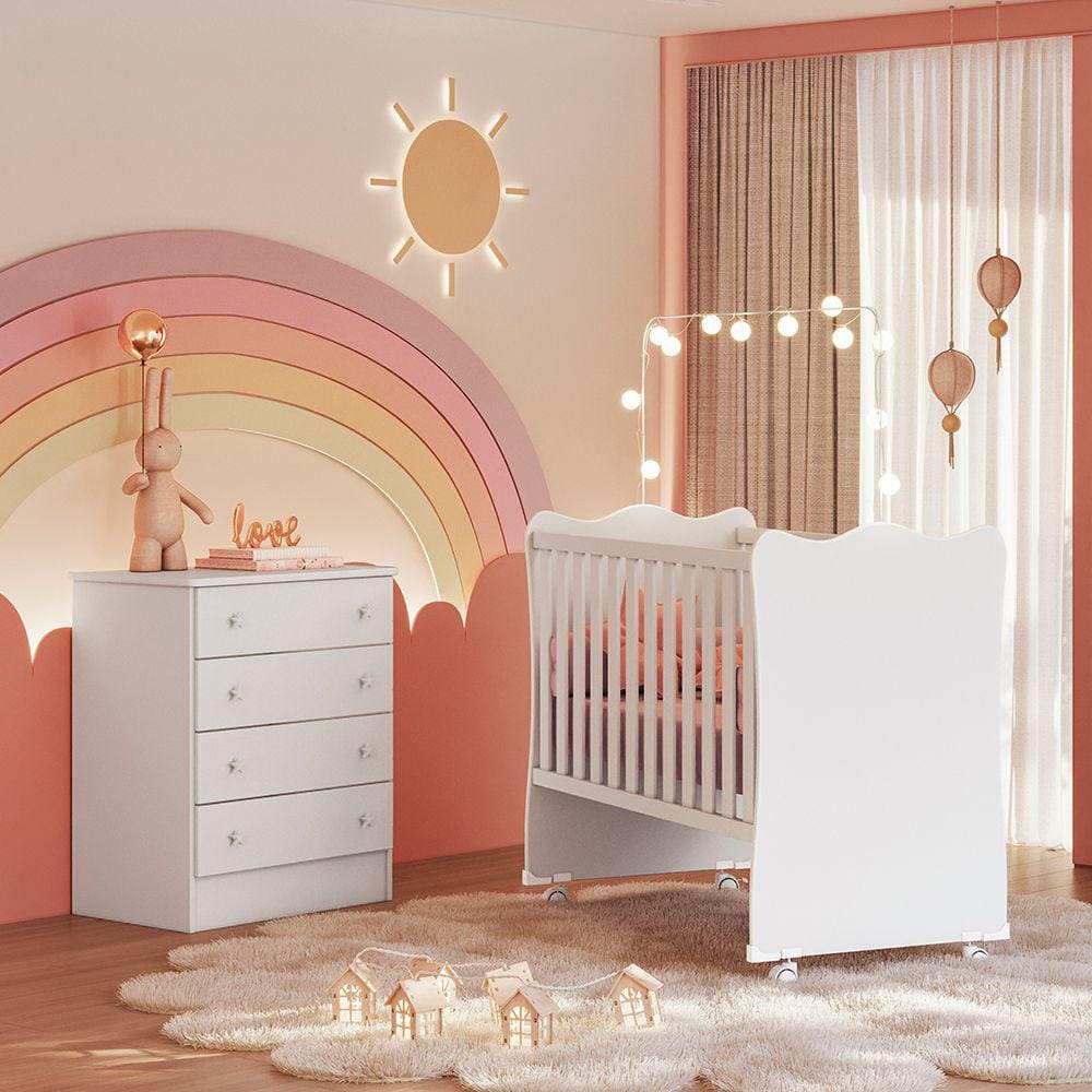 Quarto de Bebê Doce Sonho com Cômoda 777 e Berço Simples 1 c/ Rodízios Qmovi Branco