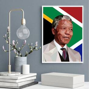 Quadro Decorativo Nelson Mandela Geométrico 45X34Cm - Vidro