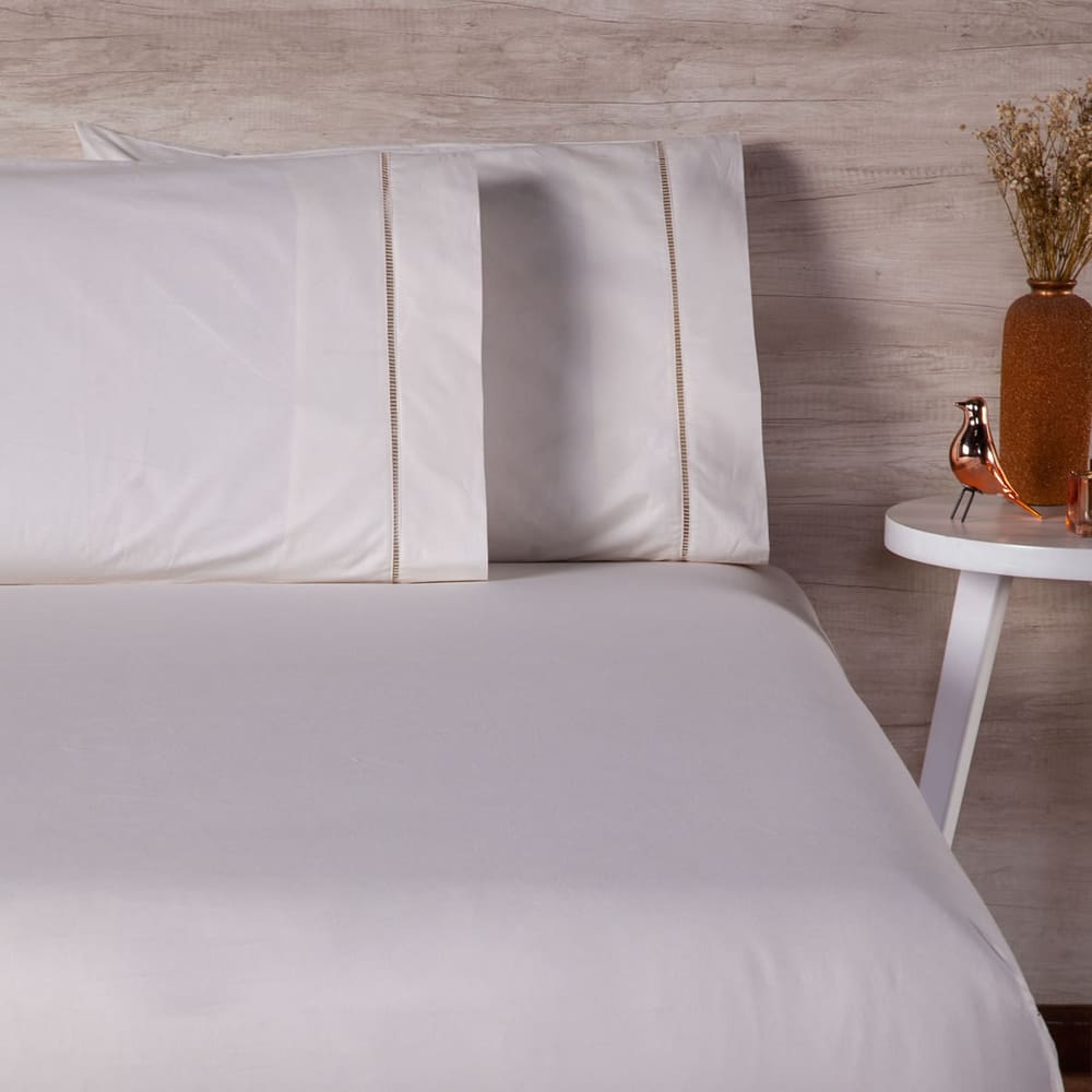 Jogo de Cama Solteiro Lençol com Elástico 200 Fios Ponto Palito Palha 02 Peças