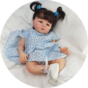 Bebe Reborn Menina Corpo de Pano Princesa Realista + Enxoval
