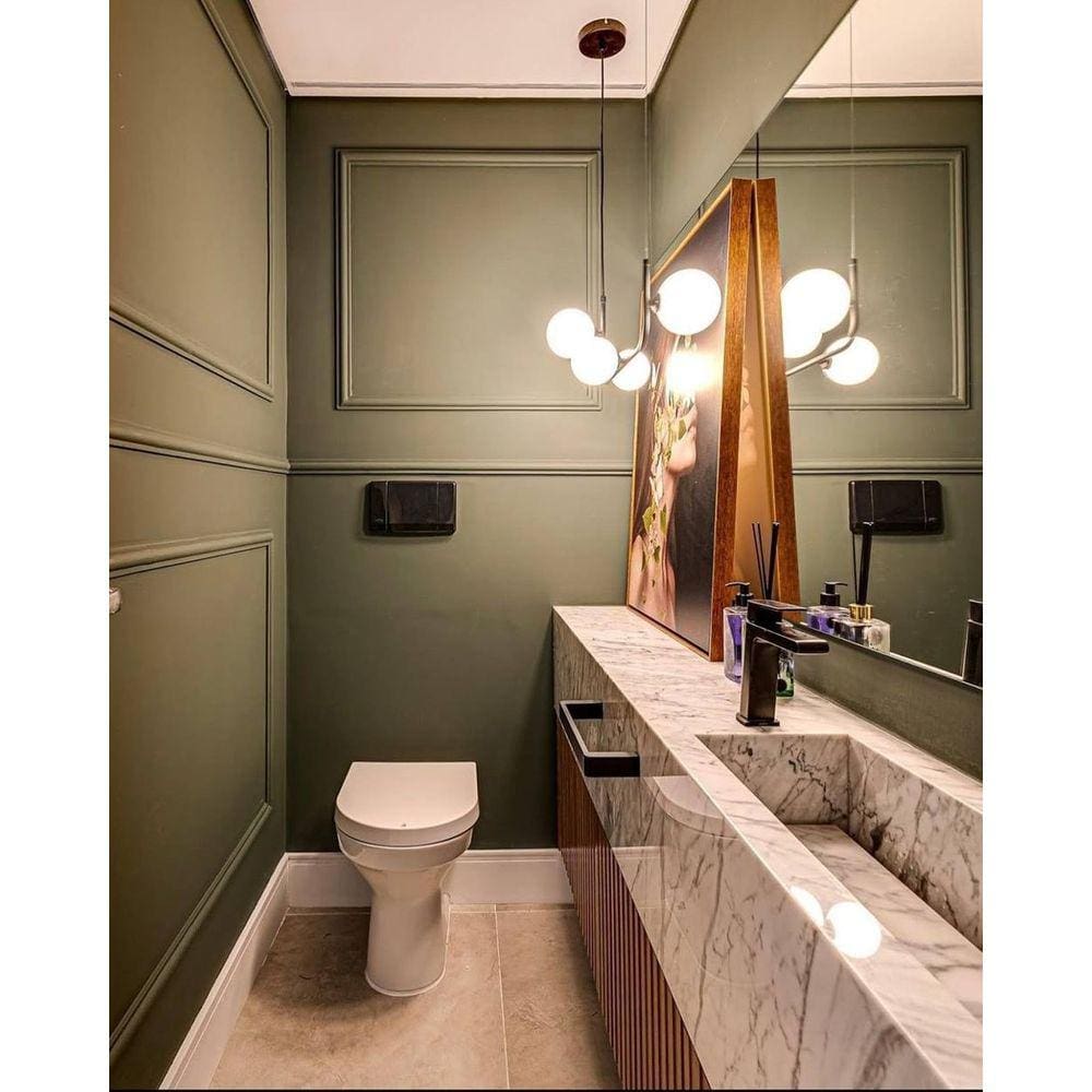 Boiserie Rodameio 2 metros x 4cm Branco Poliestireno
