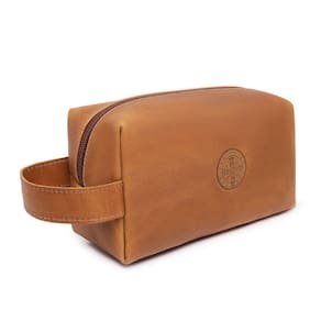 Necessaire Couro Fossil Premium Resistente Forro Impermeavel Ziper Estampa Medalha São Bento