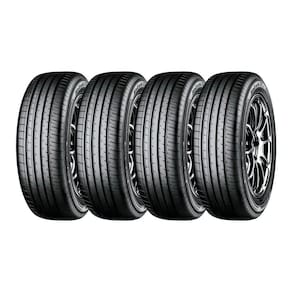 Kit 4 Pneus Yokohama Aro 20 235/50R20 Bluearth-XT AE61 Run Flat 100V