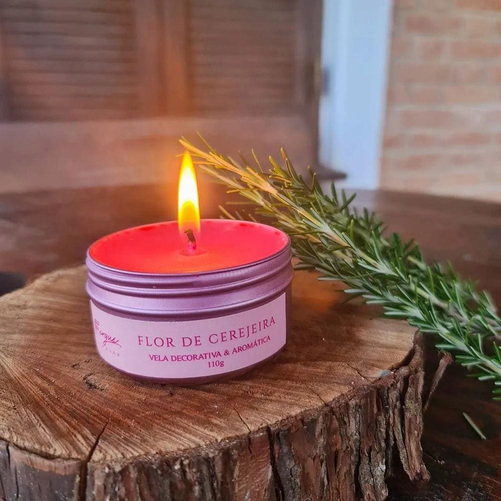 Vela Aromática de Flor de Cerejeira - Fergus Candles