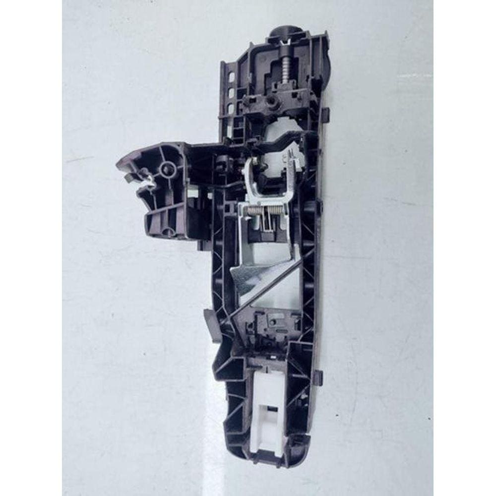 Suporte Maçaneta Traseira Esquerda Mercedes C180 C200 2019
