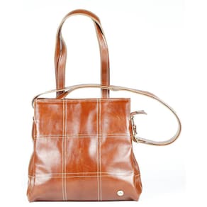 Bolsa Feminina Transversal Tiracolo Em Couro Whisky