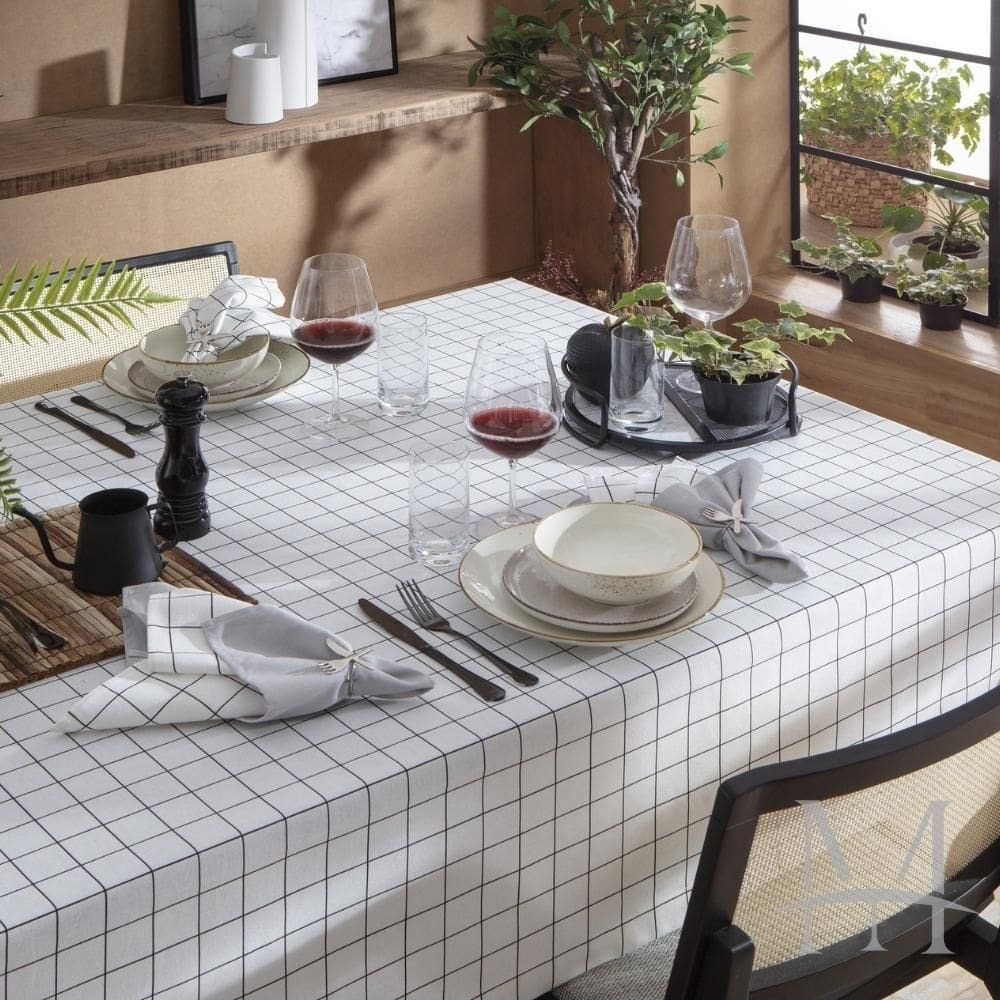 Toalha Mesa Naturalle Limpeza Prática 2,20X2,20M Grid Preto