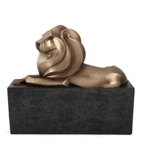Escultura Decorativa Leão em Poliresina Dourado 40cm 18520 Mart