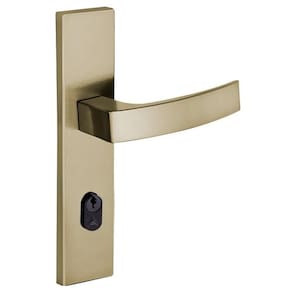 fechadura entrada quadratta curva espelho s40 latonado alianca