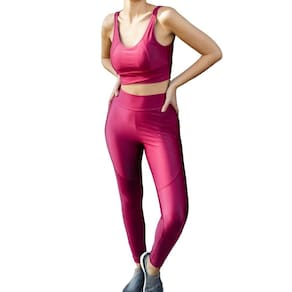 Conjunto Fitness Top e Legging Lycra Brilhosa Academia