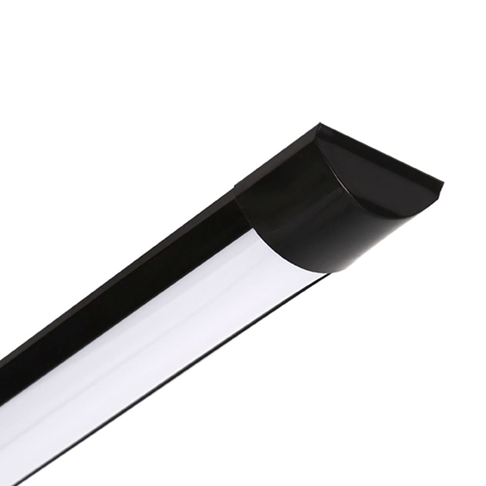 Luminária Led Taschibra Sobrepor Line 36W Preta Luz Branca 6500K Bivolt