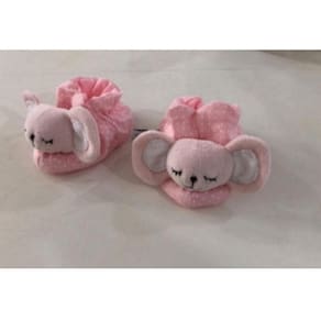 Pantufa bebê com Pelúcia - Elefante - Urso - Coelho - Coála