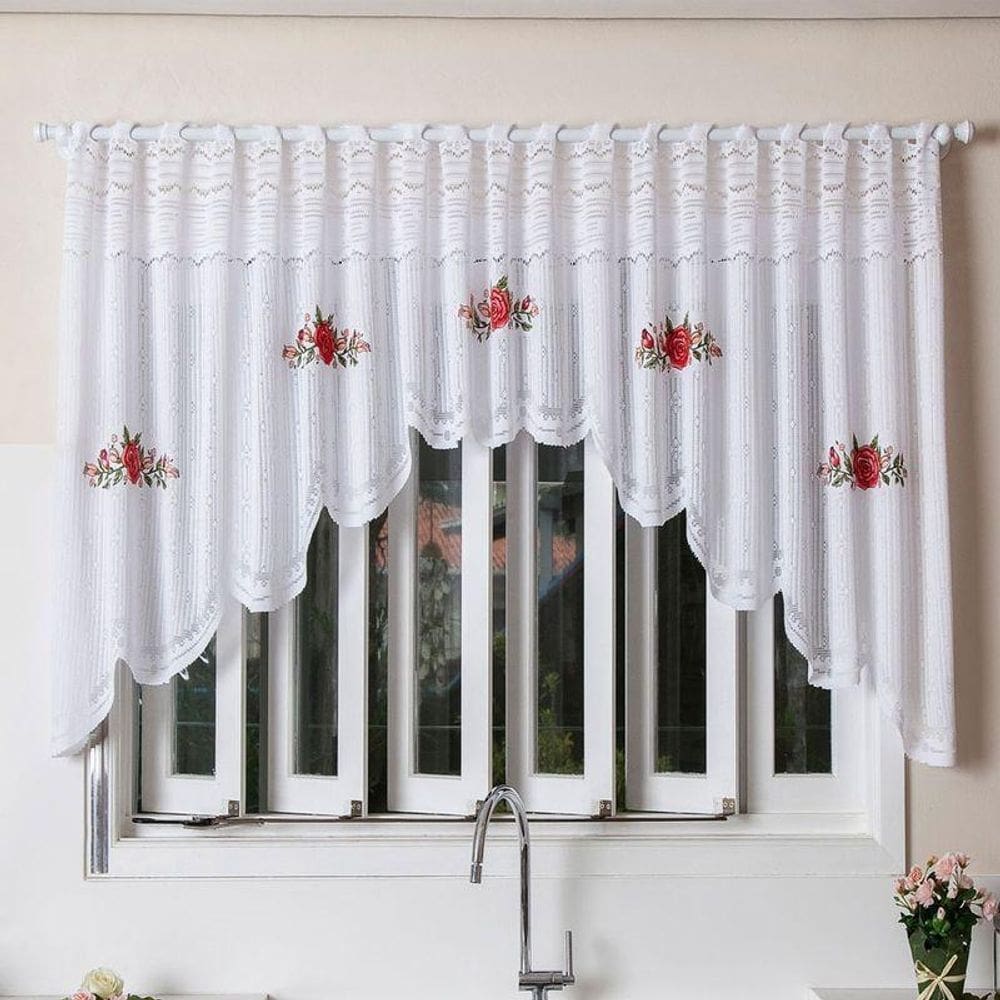 Cortina bando renda cascata branca 3,00 m x 1,00 alt rosas