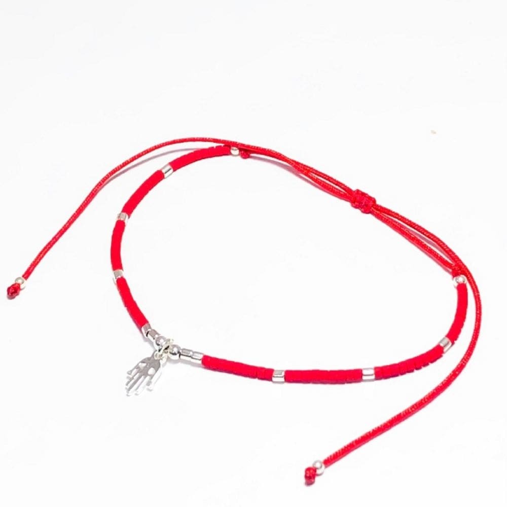 Pulseira Hand of Fatima Banhada a Prata com Fio Vermelho