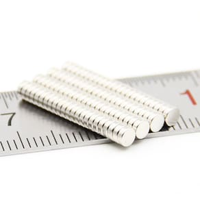 700pcs. Imã Super Forte 3x1 Redondo Pequeno 3mm X 1mm N35