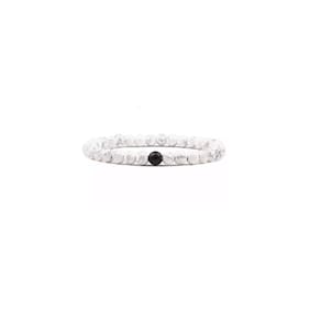 Pulseira ajustável com pedras brancas preciosas