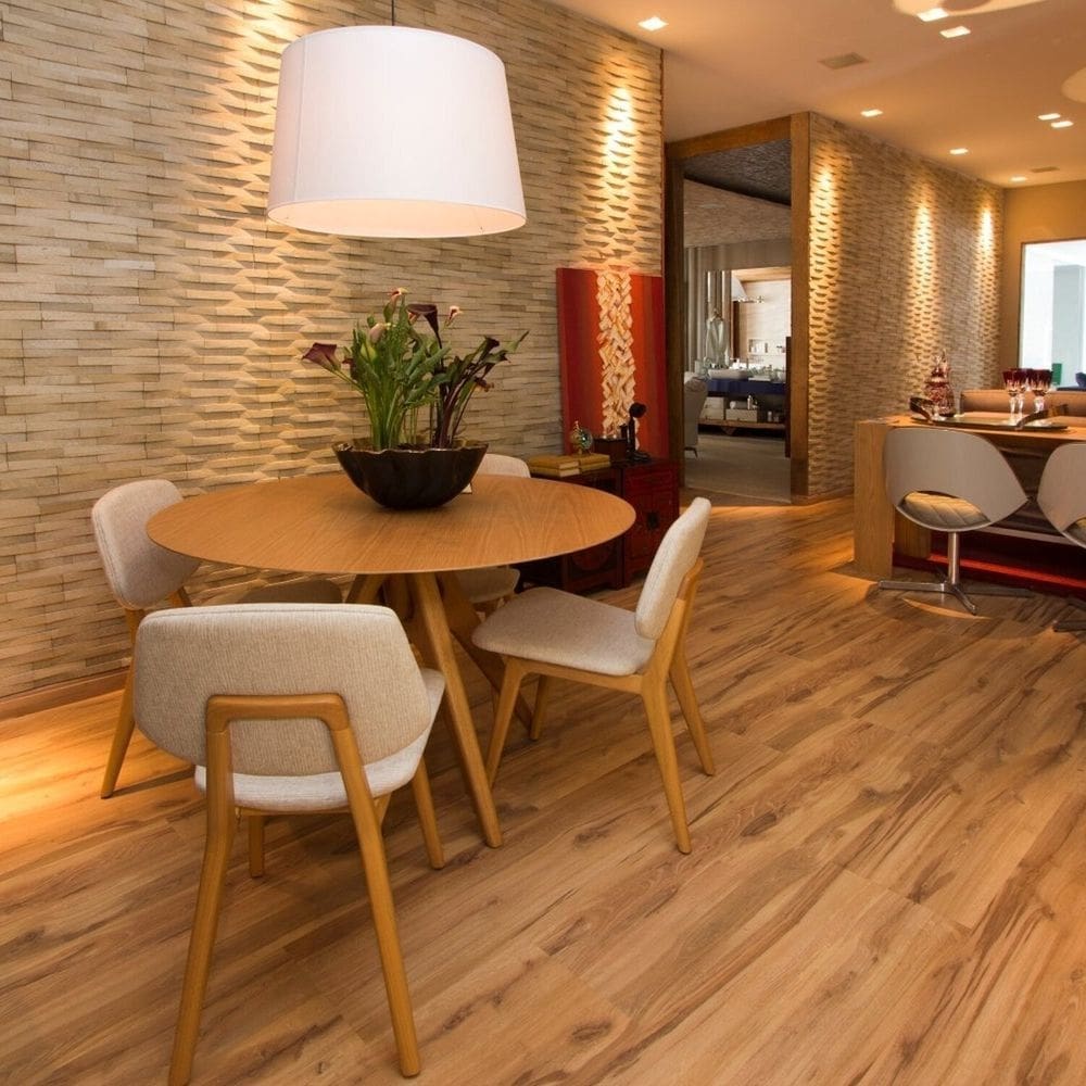 Piso Laminado 29,2cm X 7mm X 1,35m New Evidence Click Eucafloor - caixa com 2,77 Unidade - Carvalho Córdoba