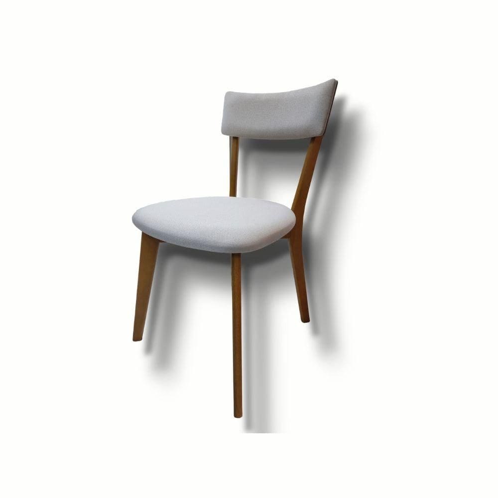 Cadeira Nasa Em Madeira Maciça Estofada Linho Branco