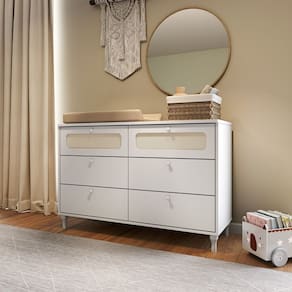 Cômoda 6 Gavetas com Rattan Coleção Fofura Branco Acetinado/Rattan