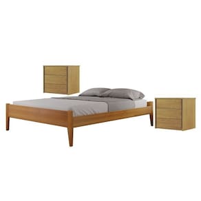 Conjunto Quarto de Casal Cama Queen Madeira Maciça e 2 Mesas de Cabeceira 3 Gavetas Unique Amêndoa Mel