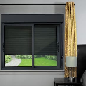 Janela Elite 2 Folhas Moveis com Persiana Integrada 100 X 120 Vidro Liso Preto