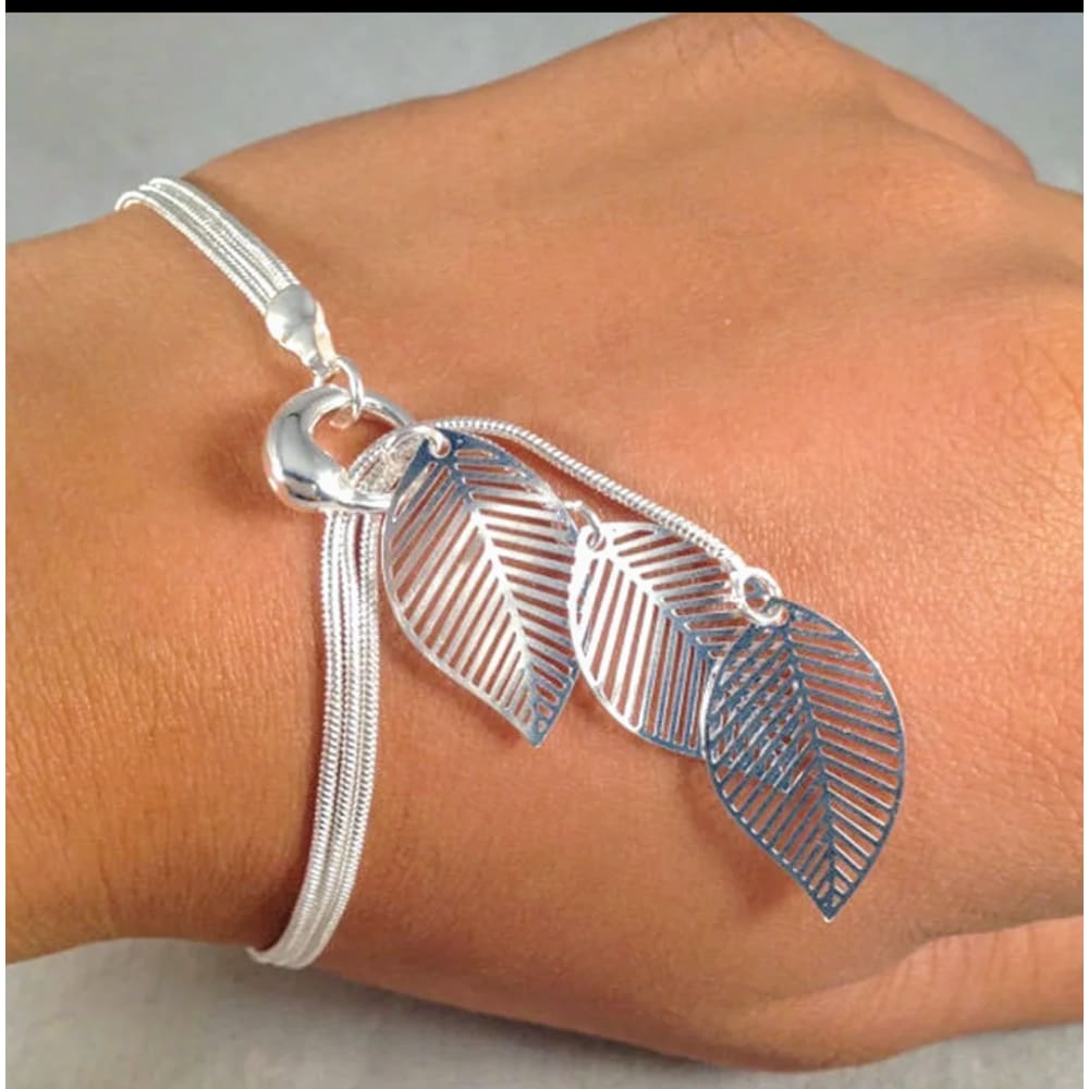 Pulseira de prata 925 com folhas vazadas