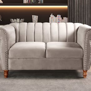 Namoradeira Realeza Sofá Chesterfield Decoração Sala Recepção Estilo Retrô Bege Claro