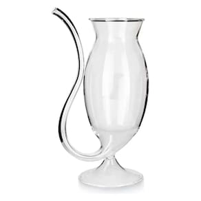 Copo Taça de Vidro Cristal Para Drinks Modelo Vampiro 200ML Canudo Embutido