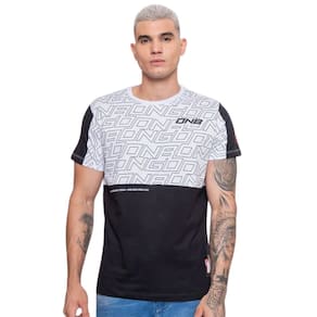 Camiseta Masculina Onbongo Especial NGO Branca/Preta ON123