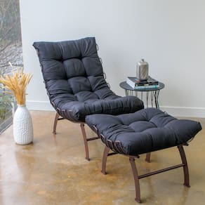 Poltrona com Puff Costela Aramada Aço Corten/Preto