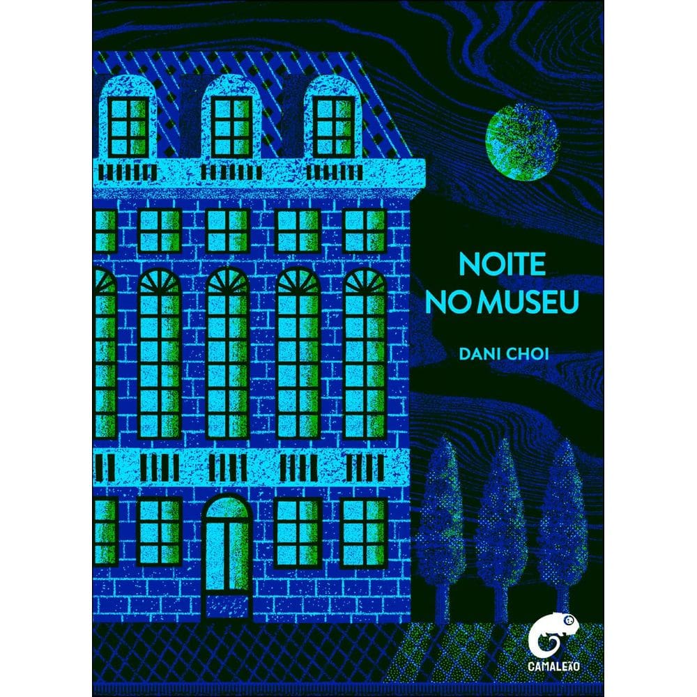 Noite no museu