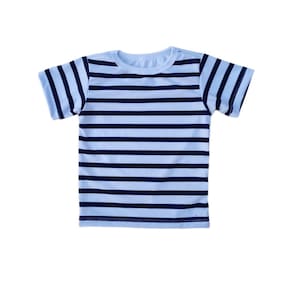 Camiseta Infantil Unissex Listrada Branca Azul