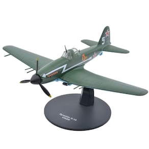 Motor City Classics Ilyushin Il-10 Wwii Warbird 1:72 Scale