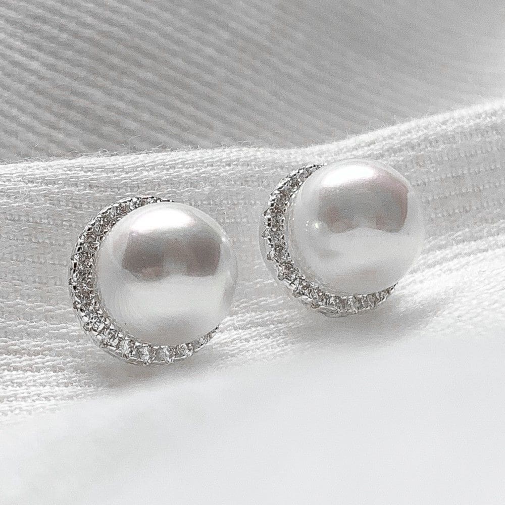 Brinco Pérola Shell com Zircônias