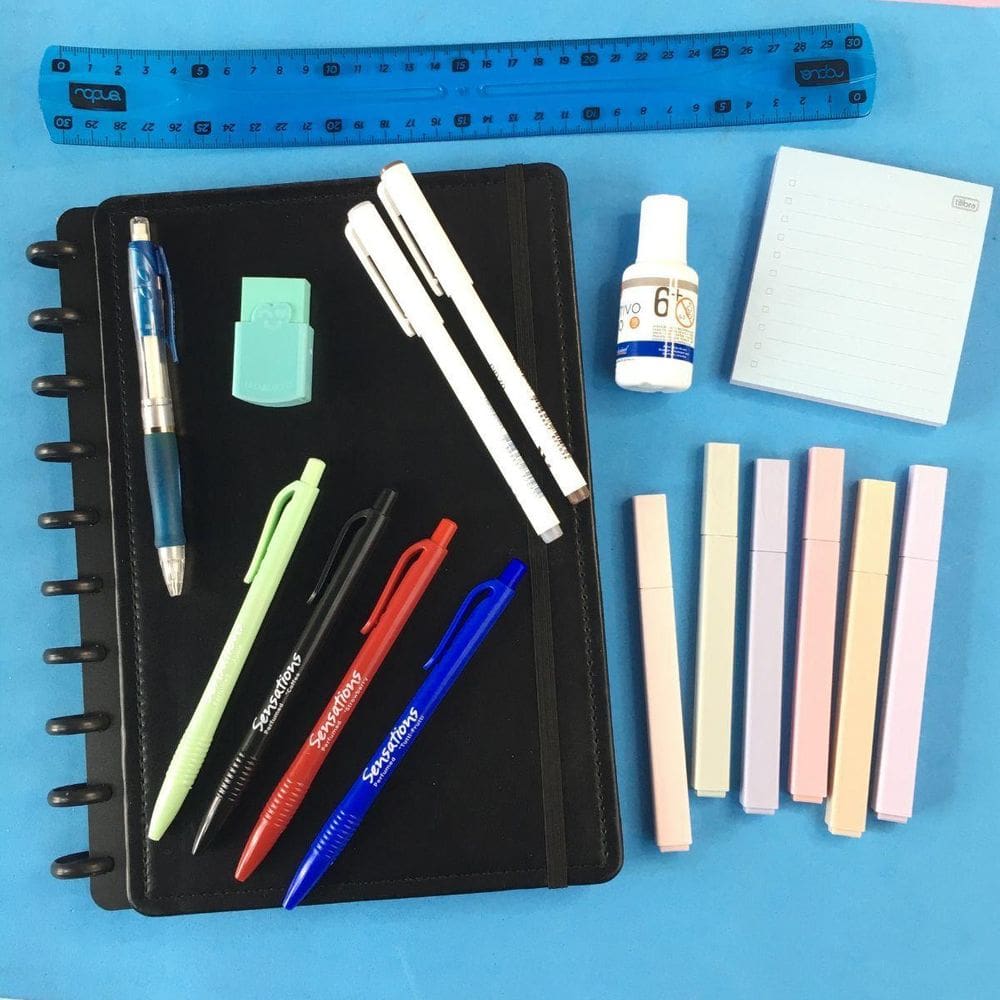 Kit Papelaria Combo Universitário