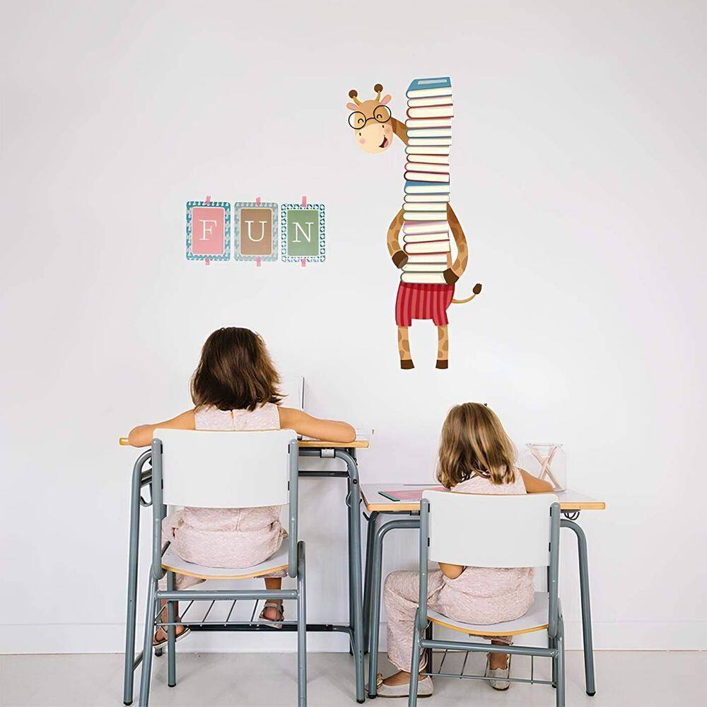 Adesivo De Parede Dona Girafa E Seus Livros