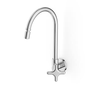 Torneira para Cozinha de Parede com Bica Móvel e Arejador Articulado Cross Cromado